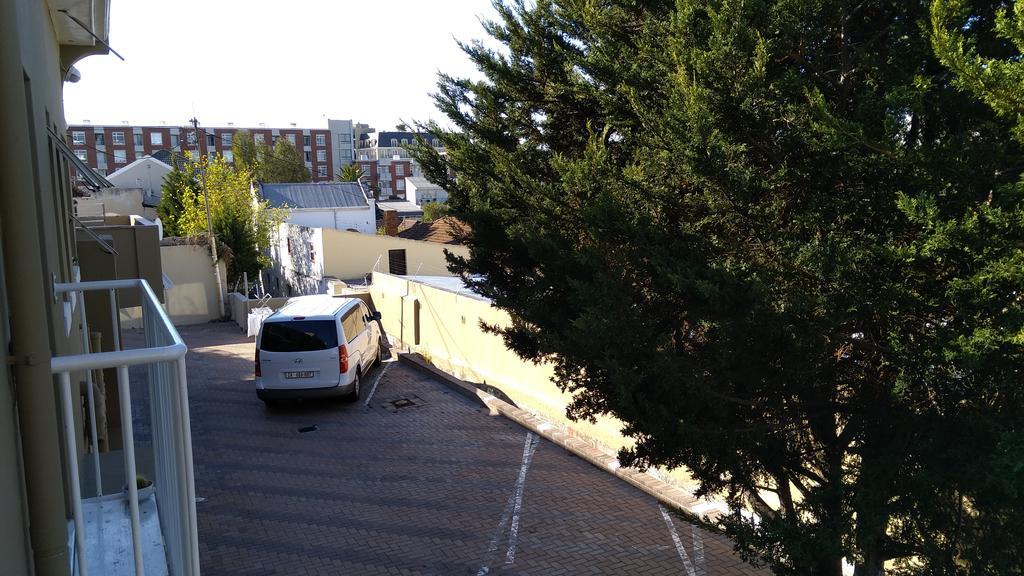 12 Greenpoint Guesthouse Cape Town Dış mekan fotoğraf